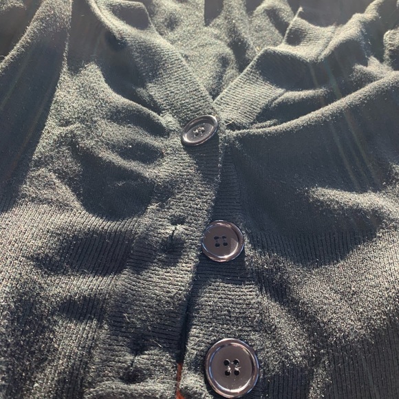 Urban Behavior Sweater - Picture 4 of 6